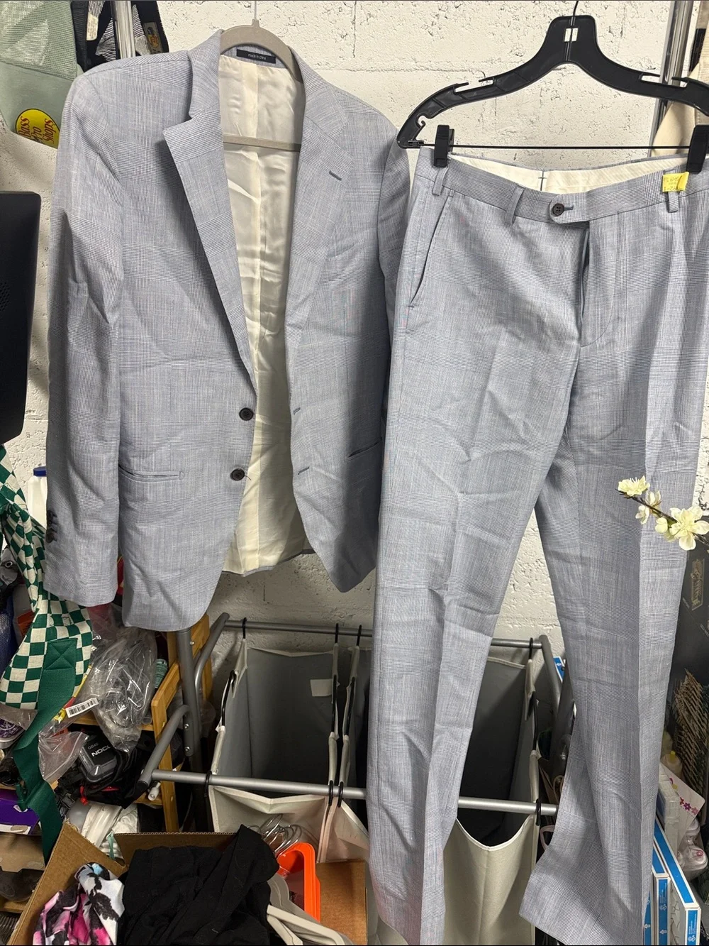 Light Blue Men's Two-Piece Suit Blazer & Trousers (Size 38)